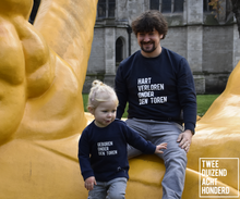 Afbeelding in Gallery-weergave laden, Sweater - Hart verloren onder den toren - Blauw - Unisex